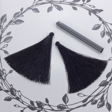 Chwost z wiskozy czarny 10cm