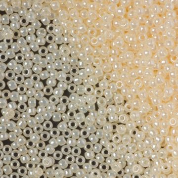 Koraliki TOHO Round 11/0 Ceylon Lt Ivory