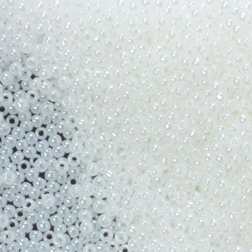 Koraliki TOHO Round 11/0 Ceylon Snowflake