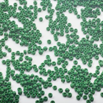 TOHO Round 8/0  Opaque Pine Green