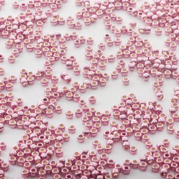 TOHO - Round 8/0  Galvanized Pink Lilac