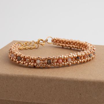 Bransloetka zkoralików Toho i opalu różowego