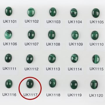 Malachit naturalny kaboszon owal 10,3mm