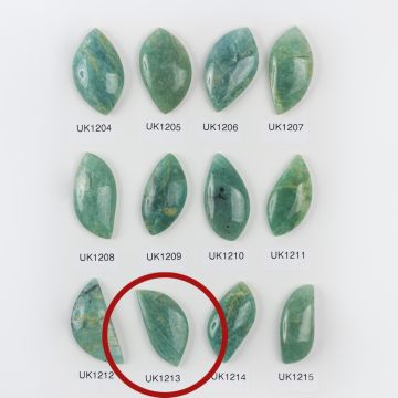 Amazonit kaboszon nieregularny 37,5mm