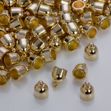 Gładkie końcówki w złotym kolorze 7mm