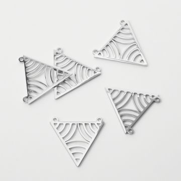 Zawieszka ze stali chirurgicznej trójkąt ozdobny do naszyjników w kolorze srebrnym 19,5mm