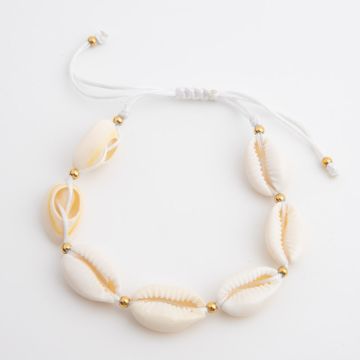 Bransoletka z muszli kauri na nylonowym sznurku