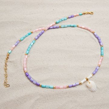 Naszyjnik z masy perłowej i muszli w pastelowych kolorach