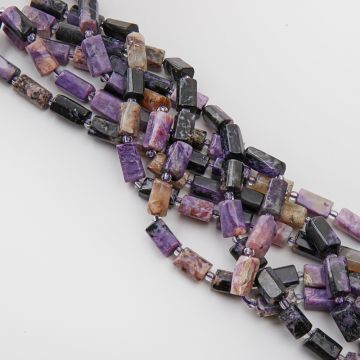 Czaroit słupek ciosany 11x7mm