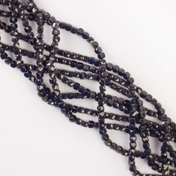Spinel kostka fasetowana 4mm