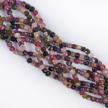 Turmalin kostka fasetowana 4,5x4,5mm