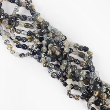 Kryształ górski z rutylem bryłka nieregularna 5-12mm