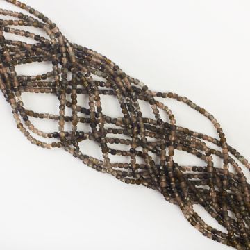 Obsydian kostka fasetowana 3x2,5mm