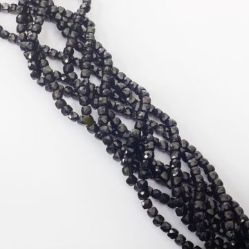 Czarny turmalin kostka fasetowana 5,5mm