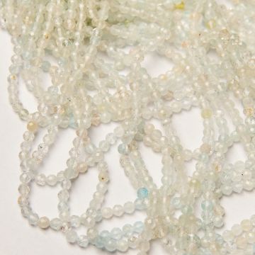 Topaz biały kulka fasetowana 4mm