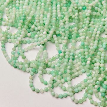 Jadeit australijski kulka fasetowana 4mm