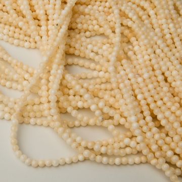 Jadeit waniliowy kulka gładka 4.5mm