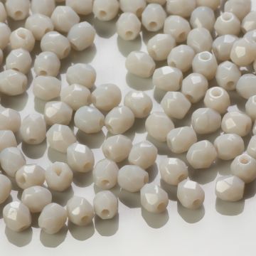 Fire Polish Opaque Grey (43010) 3mm