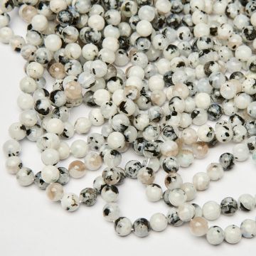 Kamień księżycowy z rutylem kulka gładka 8,5mm