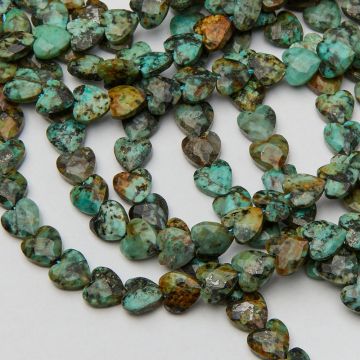 Turkus afrykański serce fasetowane 8mm