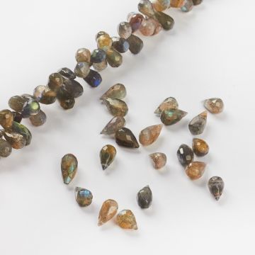 Kropla briolette fasetowana labradoryt 8-12mm