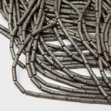 Hematyt słupek z fakturą mat natural 4x13mm