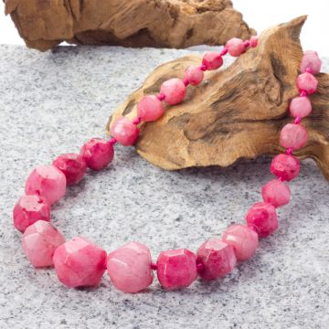 Agat kulki ciosane stopniowane fuksja 50cm