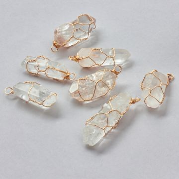 Kryształ górski bryłka nieregularna opleciona 35-60mm