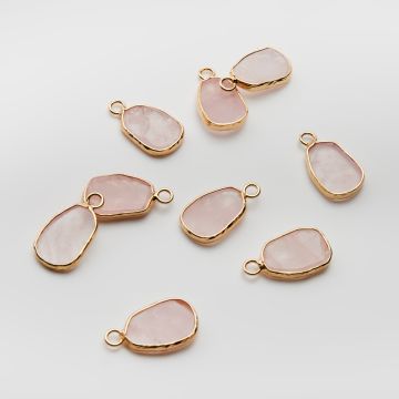 Kryształ górski różowy owal płaski zawieszka w okuciu 20,5mm