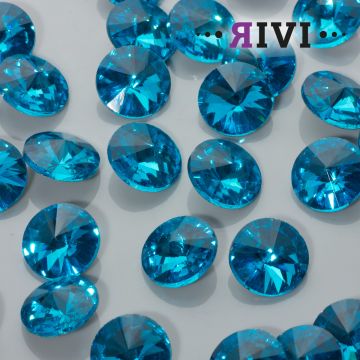 Kaboszon kryształowy aquamarine 16mm