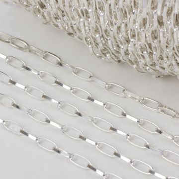 Łańcuszek owal płaski w kolorze srebrnym 7x4mm