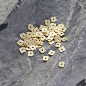 Srebrny kwadracik AG925 pozłacany 4mm