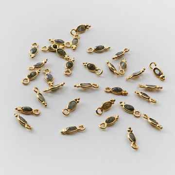 Srebrna zawieszka labradoryt w srebrnym okuciu AG925 pozłacana 4,5mm