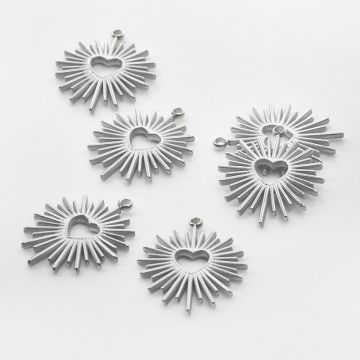 Zawieszka ze stali chirurgicznej serce z promieniami 22,5mm