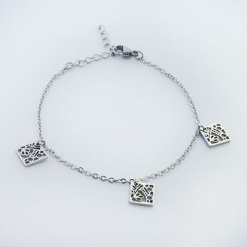 Bransoletka ze stali chirurgicznej z kwadratem ażurowym w kolorze srebrnym 19,5cm