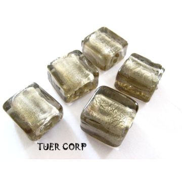 Szkło weneckie kwadrat czarny diament 12mm