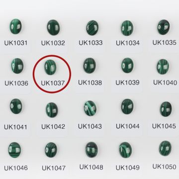 Malachit naturalny kaboszon owal 10,1mm