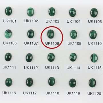 Malachit naturalny kaboszon owal 10,3mm