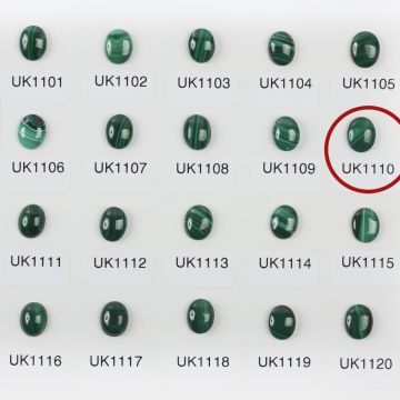 Malachit naturalny kaboszon owal 10,3mm