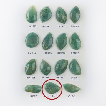 Amazonit kaboszon nieregularny 33mm