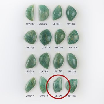 Amazonit kaboszon nieregularny 34,5mm