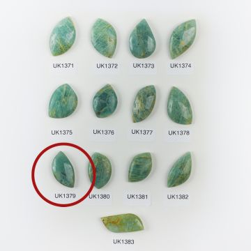 Amazonit kaboszon nieregularny 28mm