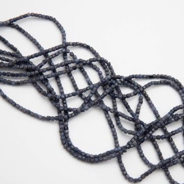 Szafir kostka fasetowana 2,5x2,5mm