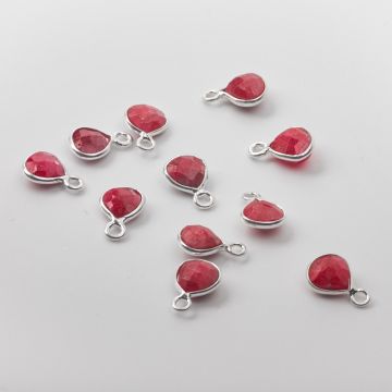 Zawieszka rubin łezka fasetowana w okuciu AG925 6mm