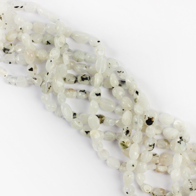 Kamień księżycowy bryłka nieregularna 4x10mm