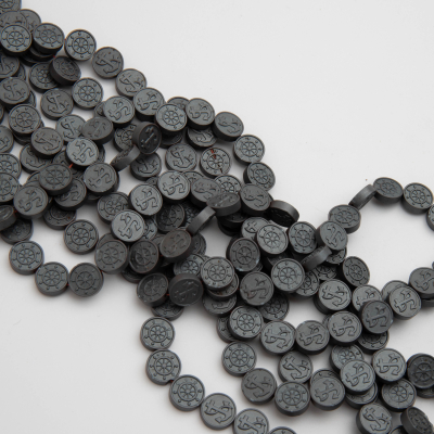 Hematyt moneta z kotwicą i kołem sterowym natural mat 10x3mm