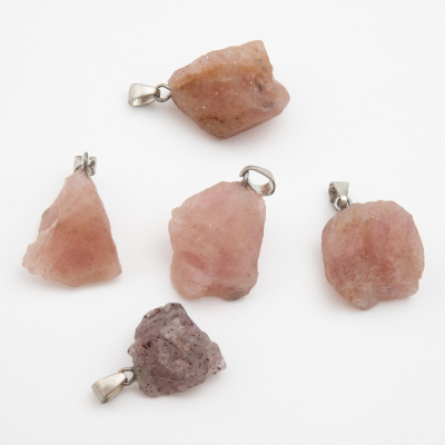 Zawieszka z surowego kryształu górskiego truskawkowego 20-35mm