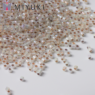 Koraliki Miyuki Delica 11/0 Silver Lined Opal AB