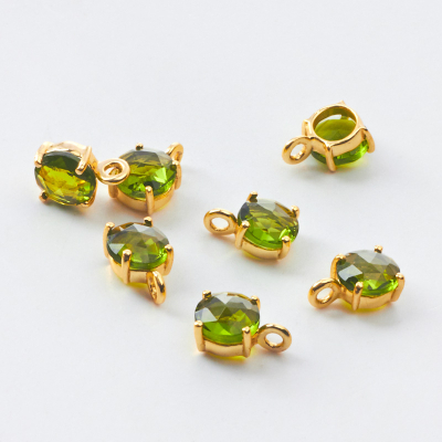 Srebrna zawieszka peridot w kasetce AG925 pozłacany 6mm