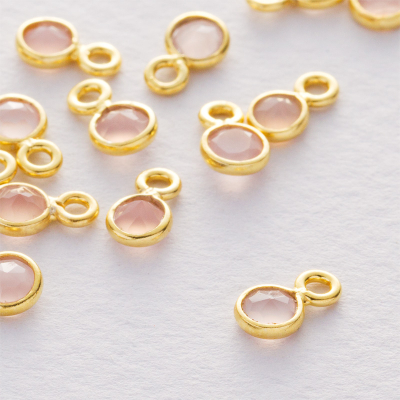 Kwarc różowy krążek fasetowany zawieszka w okuciu pozłacanym AG925 4mm